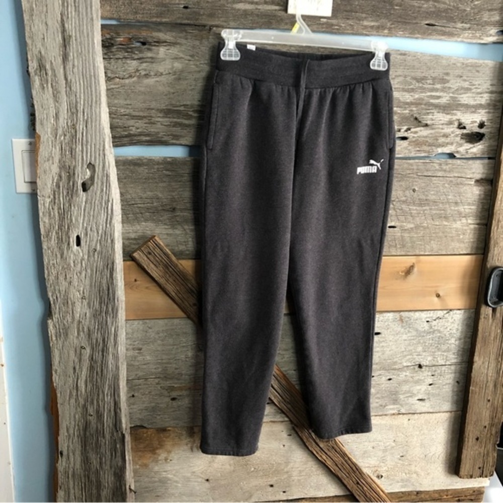 PUMA Size Small Grey Cropped Track Pants